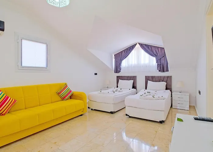 Lucia * 费特希耶